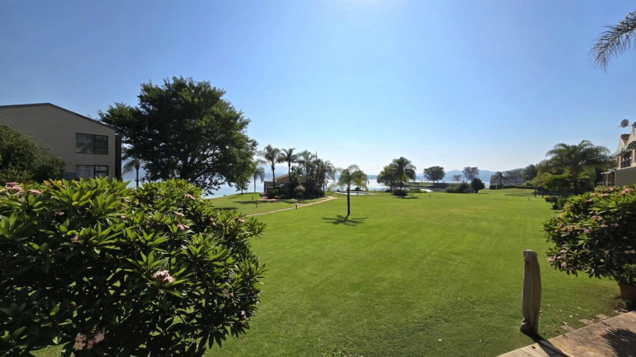 2 Bedroom Property for Sale in Hartbeespoort North West